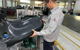 专家单丰用智能算法引领模具制造新模式