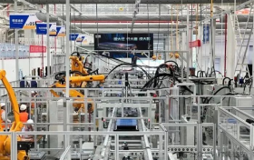 8秒一个电芯，6分半一个电池组！华为F5G-A万兆全光园区方案用网速保障徐工动力的产速